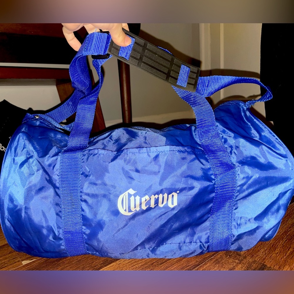 Cuervo Duffle Bundle